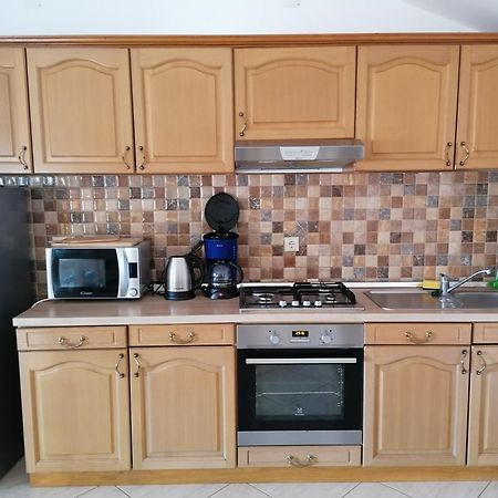 Apartman Monte Cristo Maslenica Eksteriør billede